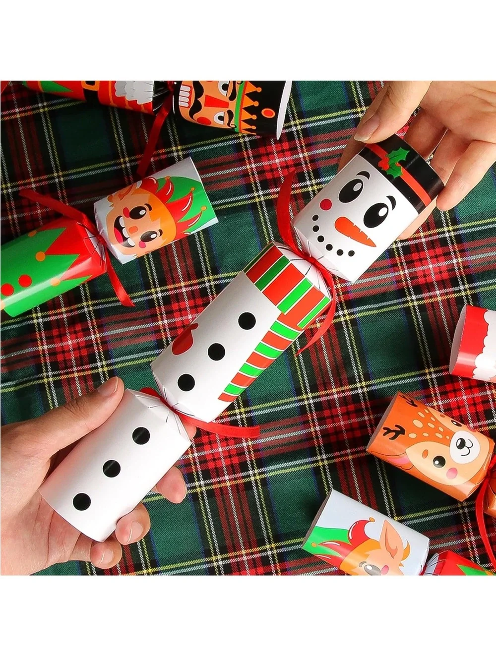 10 Non-Snap Christmas Table Party Favors crackers Seasonal Holiday Traditions